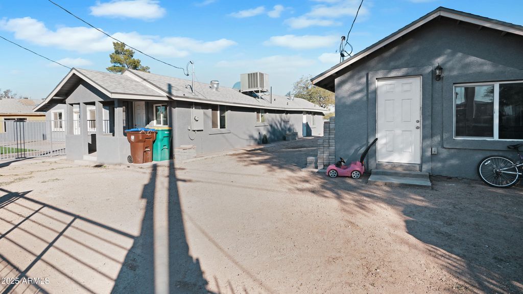 307 N D Street, Eloy, AZ 85131
