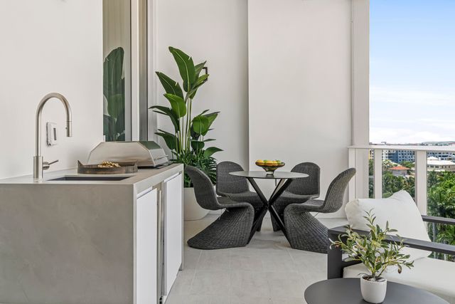 220 SE Mizner Boulevard Ph10, Boca Raton, FL 33432