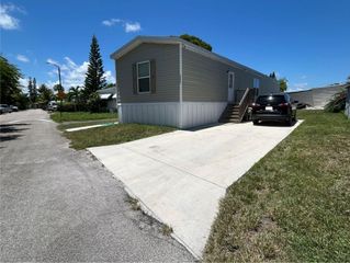3253 W Cat Cay Rd # 422, Lake Worth, FL 33462