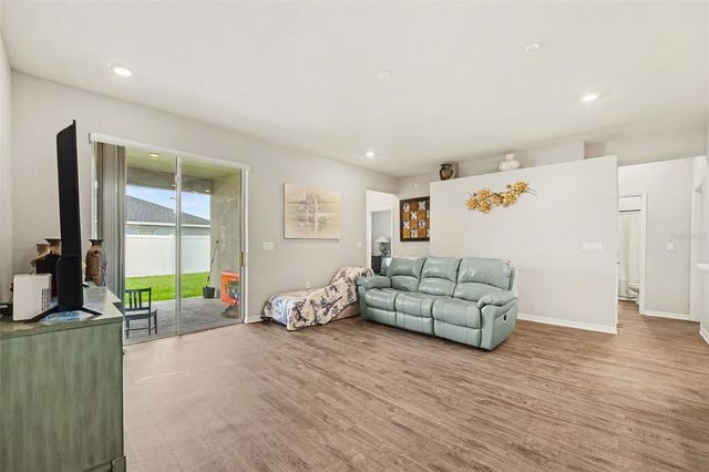 1126 SECOND DRIVE, Eagle Lake, FL 33839