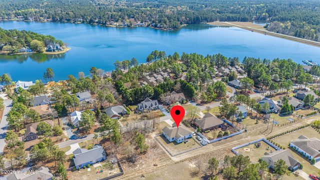 1320 Burning Tree Road, Pinehurst, NC 28374