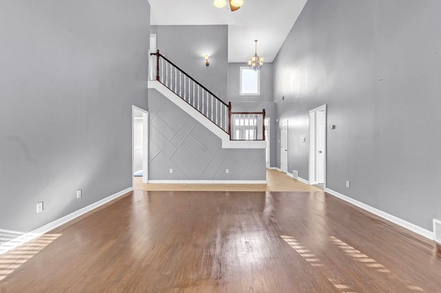 6587 CAROLOT LN, Bartlett, TN 38135