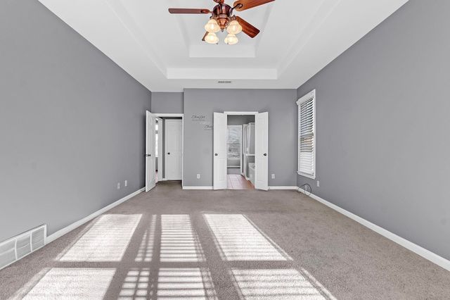 6587 CAROLOT LN, Bartlett, TN 38135