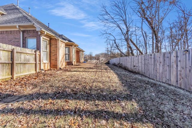 6587 CAROLOT LN, Bartlett, TN 38135