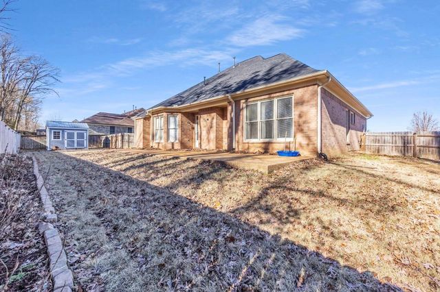 6587 CAROLOT LN, Bartlett, TN 38135