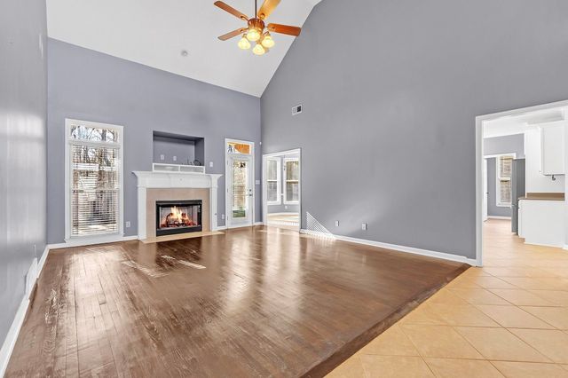 6587 CAROLOT LN, Bartlett, TN 38135