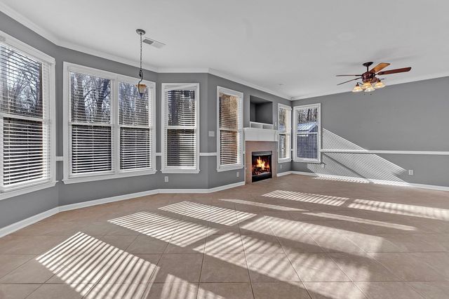 6587 CAROLOT LN, Bartlett, TN 38135