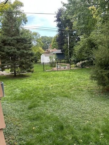 4649 Decatur Avenue N, New Hope, MN 55428