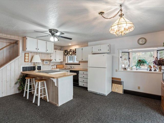 31693 Stewarts Bay Drive, Breezy Point, MN 56472