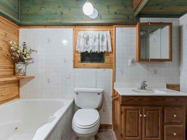 31693 Stewarts Bay Drive, Breezy Point, MN 56472