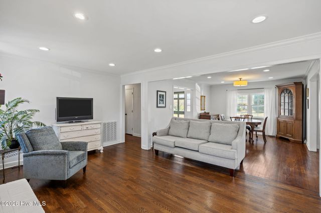 129 Tanbridge Road, Wilmington, NC 28405