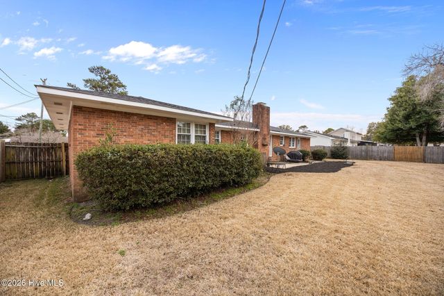 129 Tanbridge Road, Wilmington, NC 28405