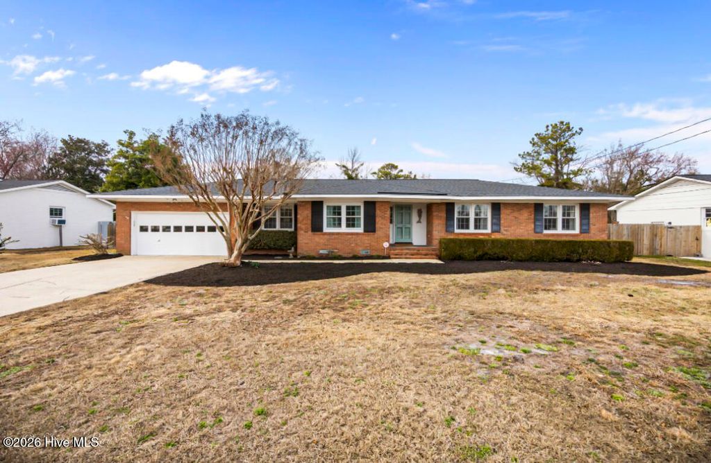 129 Tanbridge Road, Wilmington, NC 28405