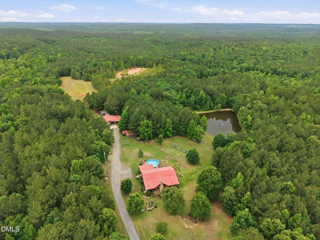 1656 Nc 42 Highway, Moncure, NC 27559