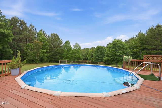 1656 Nc 42 Highway, Moncure, NC 27559