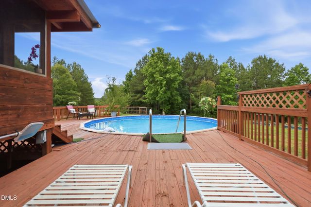1656 Nc 42 Highway, Moncure, NC 27559