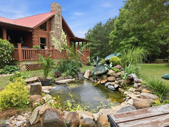 1656 Nc 42 Highway, Moncure, NC 27559