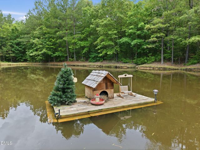 1656 Nc 42 Highway, Moncure, NC 27559