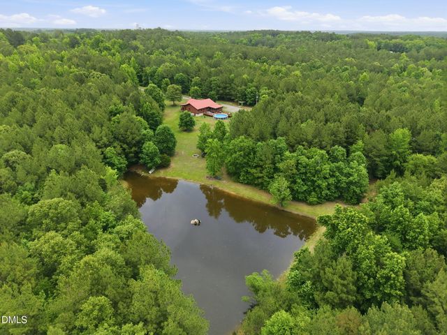 1656 Nc 42 Highway, Moncure, NC 27559
