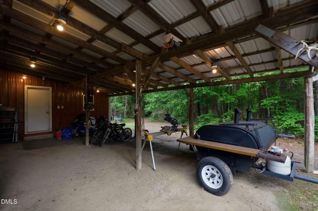 1656 Nc 42 Highway, Moncure, NC 27559