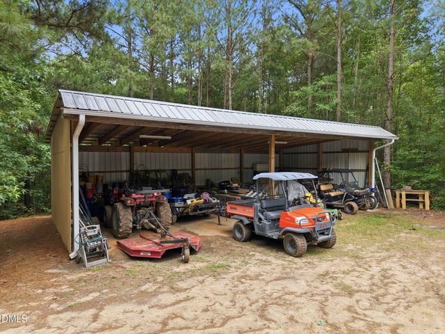 1656 Nc 42 Highway, Moncure, NC 27559
