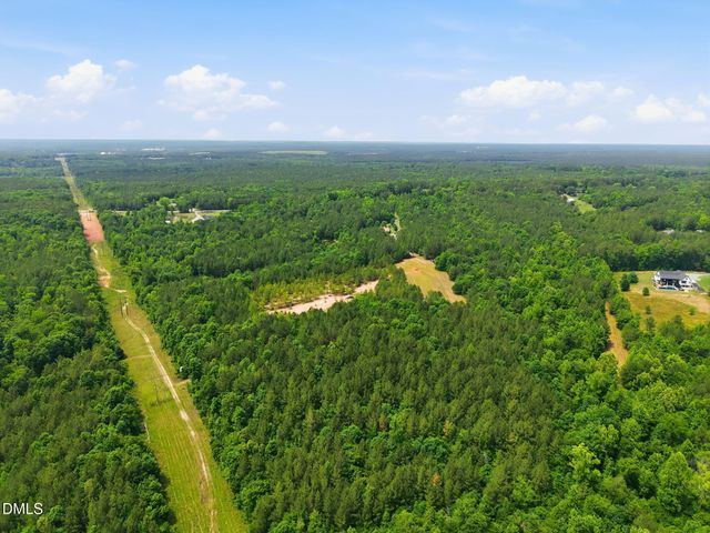 1656 Nc 42 Highway, Moncure, NC 27559