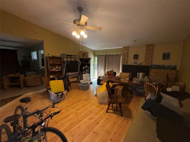 7405 Whispering Winds DR, Austin, TX 78745