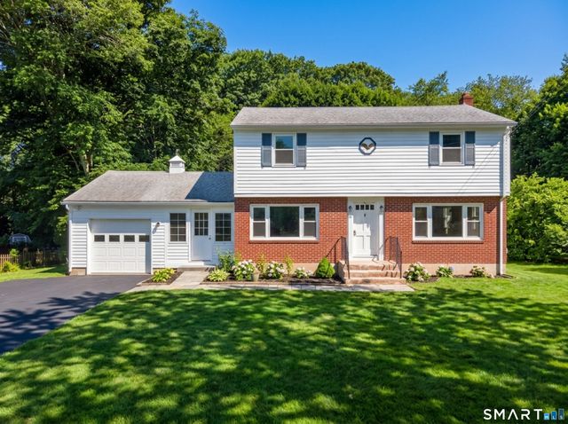 59 Noank Ledyard Road, Groton, CT 06355