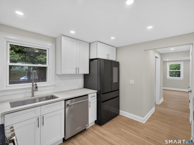 59 Noank Ledyard Road, Groton, CT 06355