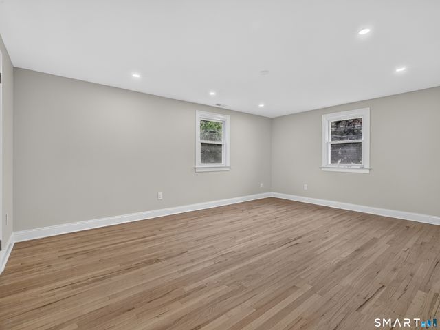 59 Noank Ledyard Road, Groton, CT 06355