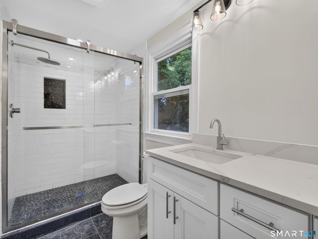 59 Noank Ledyard Road, Groton, CT 06355