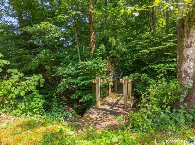59 Noank Ledyard Road, Groton, CT 06355