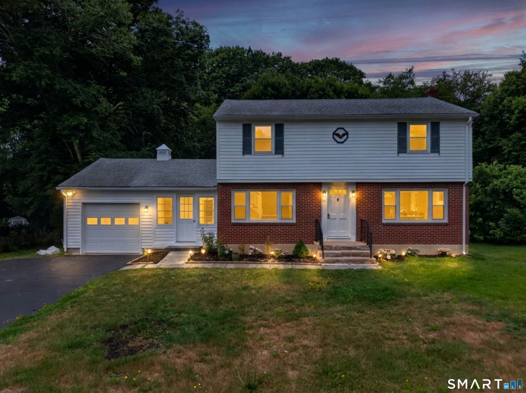 59 Noank Ledyard Road, Groton, CT 06355