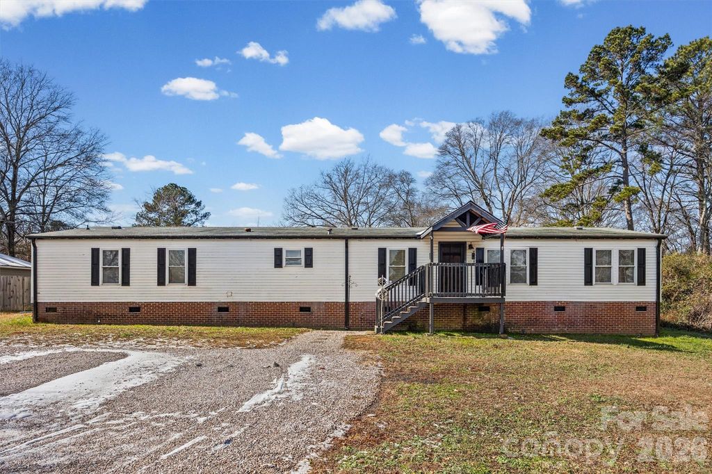 153 Schoolside Drive, Rock Hill, SC 29730