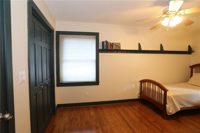 500 NW 44 Terrace, Gladstone, MO 64116