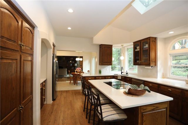 500 NW 44 Terrace, Gladstone, MO 64116