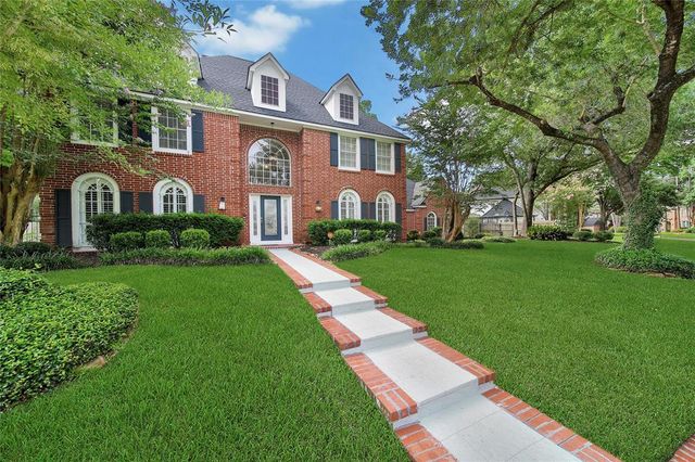 2206 Hickory Park Drive, Kingwood, TX 77345