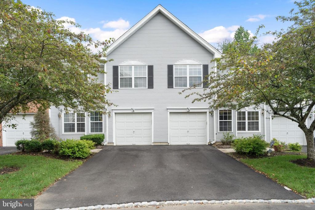 403 CANTERBURY WAY, Princeton, NJ 08540