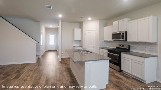 21147 Gravel Keep, San Antonio, TX 78266