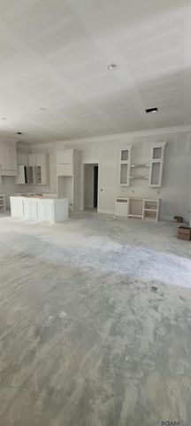 2730 Pointe-marie Dr, Baton Rouge, LA 70820