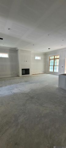 2730 Pointe-marie Dr, Baton Rouge, LA 70820