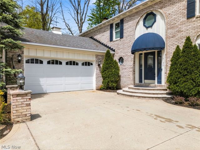 3190 Inwood Drive NW, Massillon, OH 44646