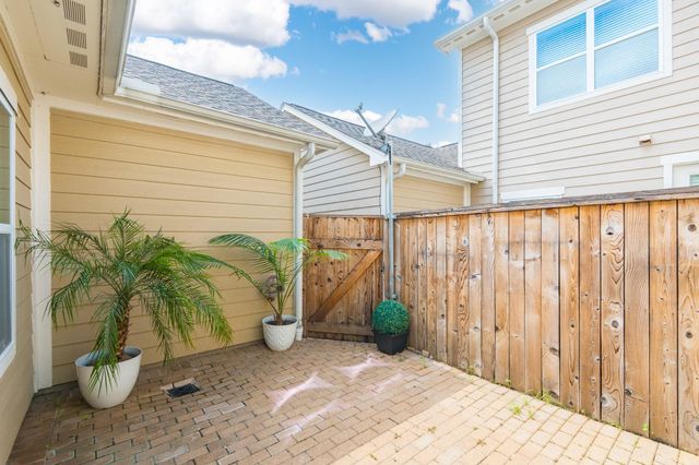 143 Kendrick Pines Boulevard, Spring, TX 77389
