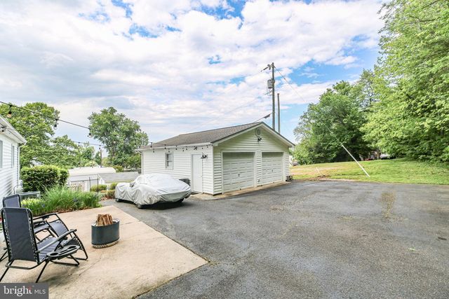 6181 3RD ST, King George, VA 22485
