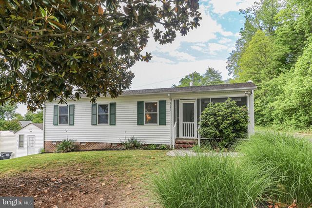 6181 3RD ST, King George, VA 22485