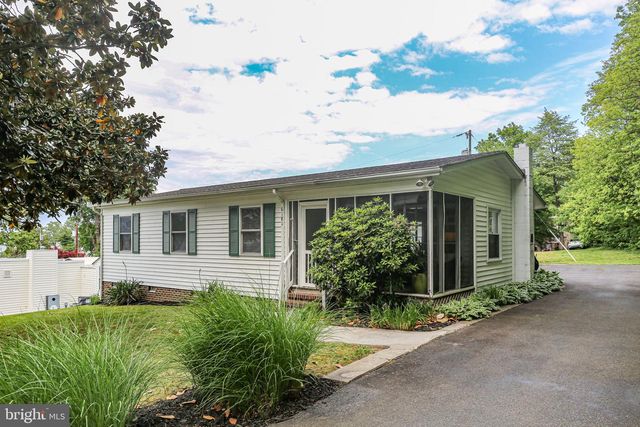 6181 3RD ST, King George, VA 22485