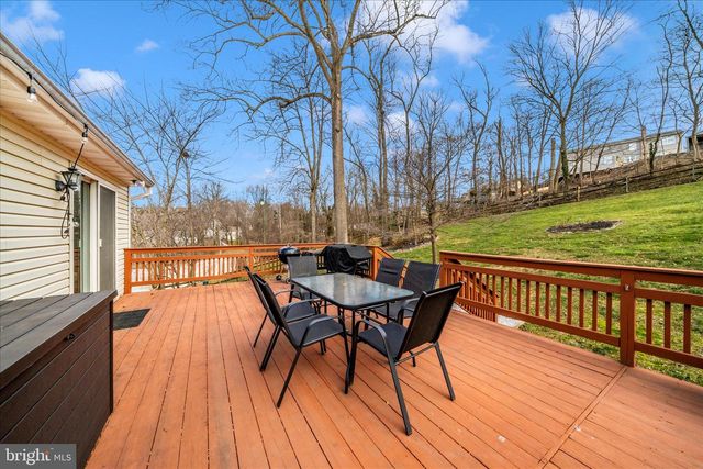 903 WINDING WAY, Mount Airy, MD 21771