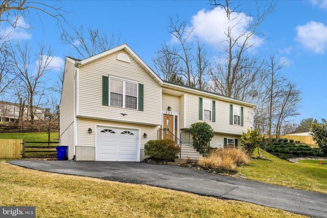 903 WINDING WAY, Mount Airy, MD 21771