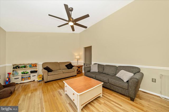 903 WINDING WAY, Mount Airy, MD 21771