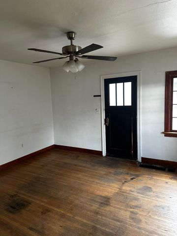 422 E Rich Ave, Spokane, WA 99207